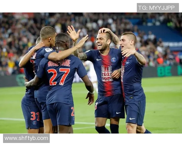 欧冠精彩重播巴黎圣日耳曼对阵曼联的巅峰对决回顾