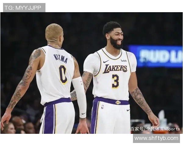 热火与湖人总决赛巅峰对决谁将书写新的传奇篇章