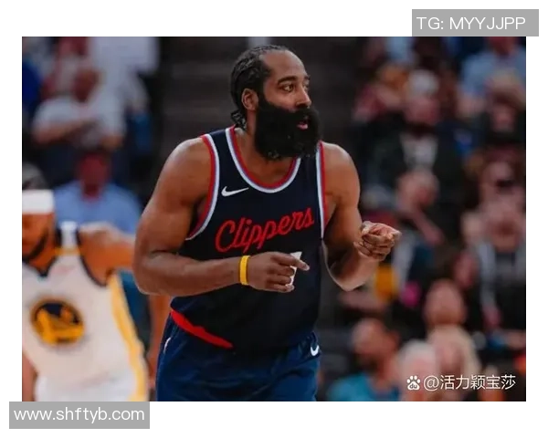 詹姆斯哈登的篮球传奇之路与未来展望解析